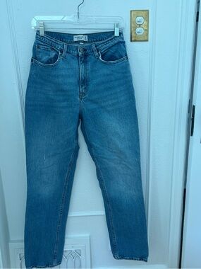 Abercrombie & Fitch Light Blue Ultra High-Rise Straight Jeans